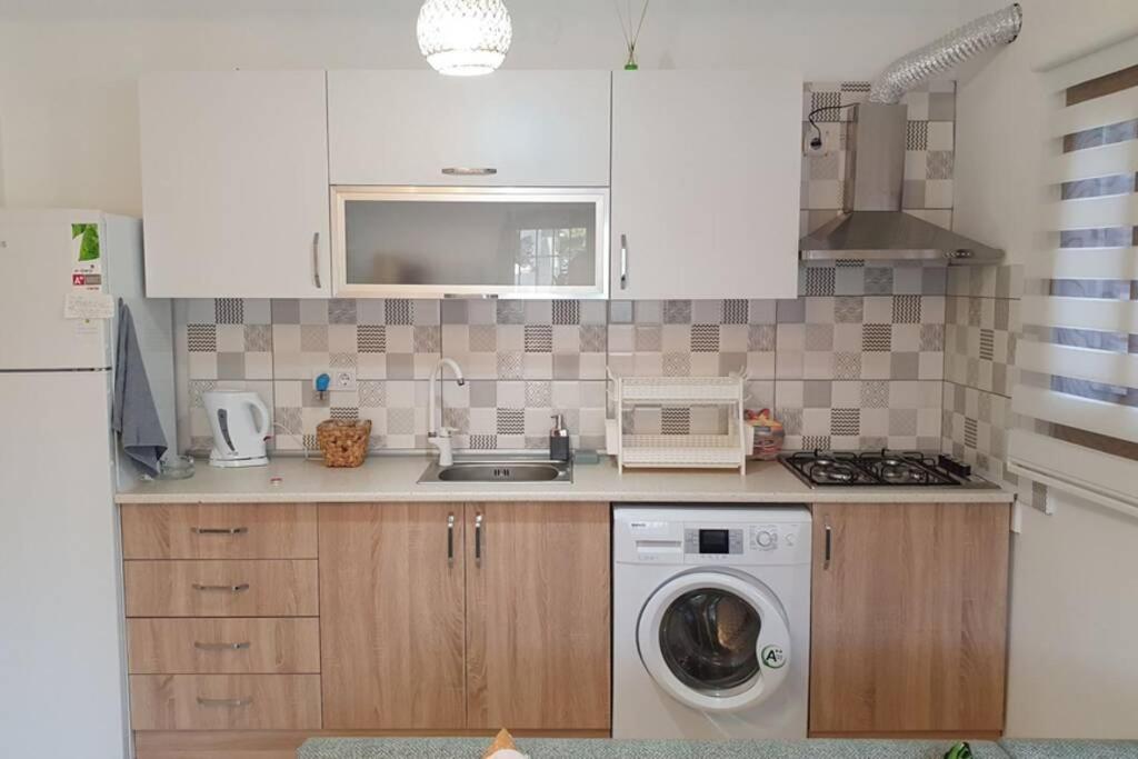 2+1 Apartm With Garden + Balcony , At Ladies Beach Kusadasi Exterior photo